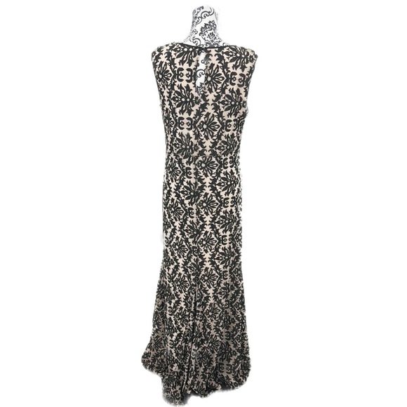 Chelsea & Violet Czarina Maryshka Romantic Vintage Maxi Dress Ivory Black - Picture 8 of 10